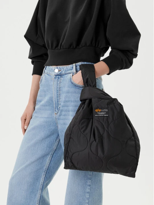 Zdjęcie produktu Torba Alpha Industries 148949 Czarny