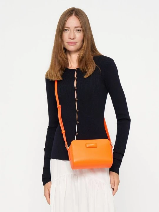 Zdjęcie produktu Torba do noszenia na skos Lacoste pomarańczowy
