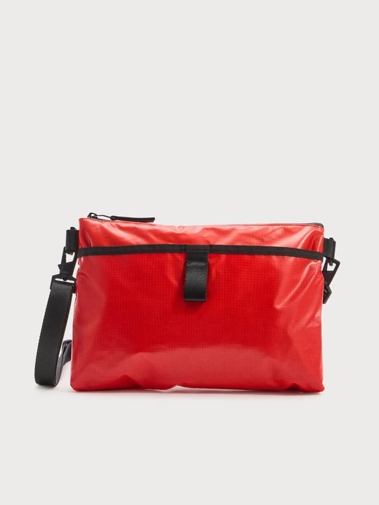 Zdjęcie produktu Torba do noszenia na skos Rains czerwony