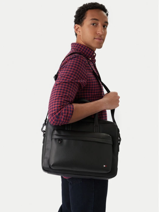 Zdjęcie produktu Torba na laptopa Tommy Hilfiger Th Flag Computer Bag AM0AM13989 Czarny