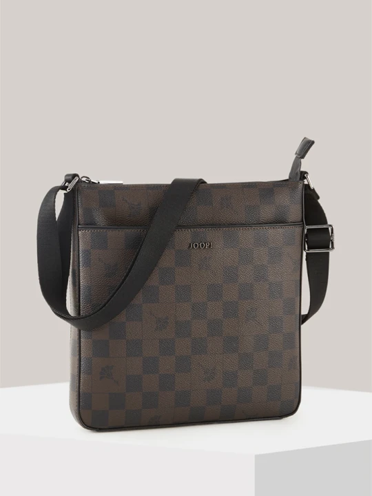 Zdjęcie produktu Torba na ramię Cortina Piazza Milian w kolorze Seal Brown JOOP!