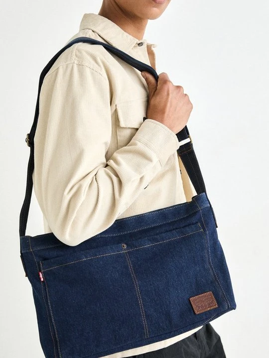 Zdjęcie produktu Torba na ramię Levi's niebieski denim