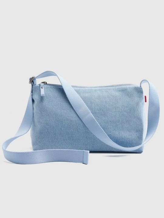 Zdjęcie produktu Torba na ramię Levi's niebieski denim