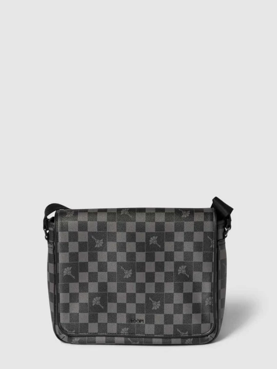 Zdjęcie produktu Torba na ramię męska JOOP! Collection; Regulowany pasek na ramię; Główna przegroda z brzegiem; Wzór na całej powierzchni; Wzór w kratę; Detal z logo Czarny