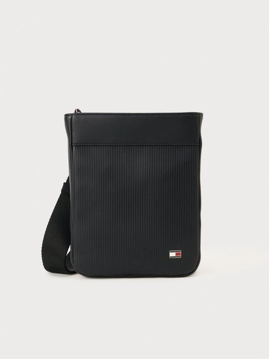 Zdjęcie produktu Torba na ramię Tommy Hilfiger czarny