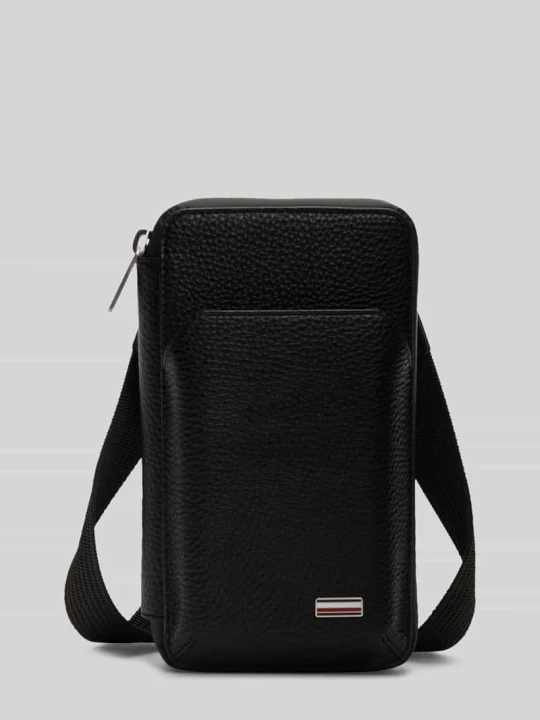 Zdjęcie produktu torba na ramię z aplikacją z logo Tommy Hilfiger czarny