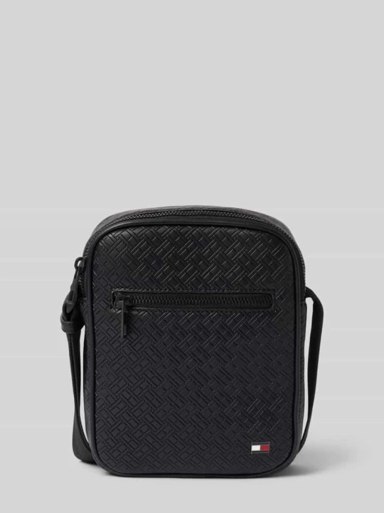 Zdjęcie produktu Torba na ramię z detalem z logo model 'EMBOSSED FLAG' Tommy Hilfiger Czarny