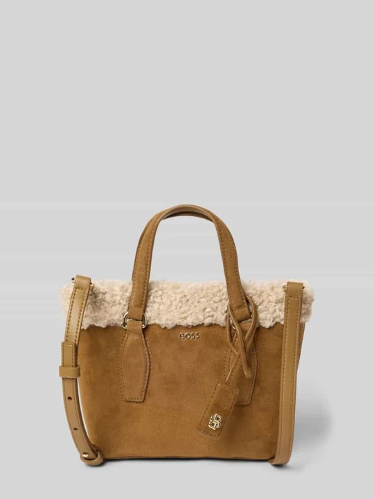 Zdjęcie produktu Torba na ramię z futerka model 'Sandy Mini Tote' Boss Camel