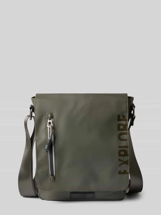 Zdjęcie produktu Torba na ramię z nadrukiem z napisem model 'EXPLORE' Camel Active Khaki