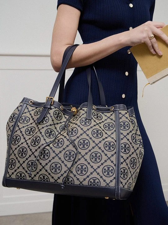 Zdjęcie produktu Torba na zakupy Tory Burch granatowy