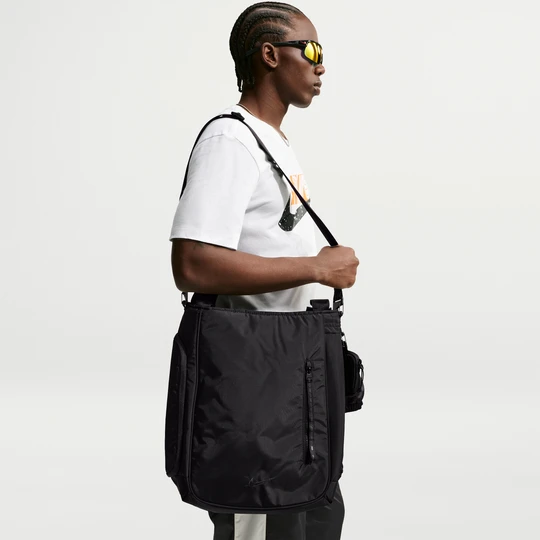 Zdjęcie produktu Torba Nike Commute (20 l) - Czerń