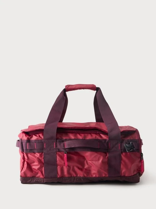 Zdjęcie produktu Torba sportowa The North Face ciemnoczerwony