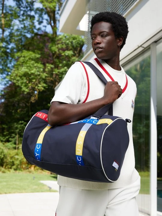 Zdjęcie produktu Torba sportowa Tommy Hilfiger niebieski