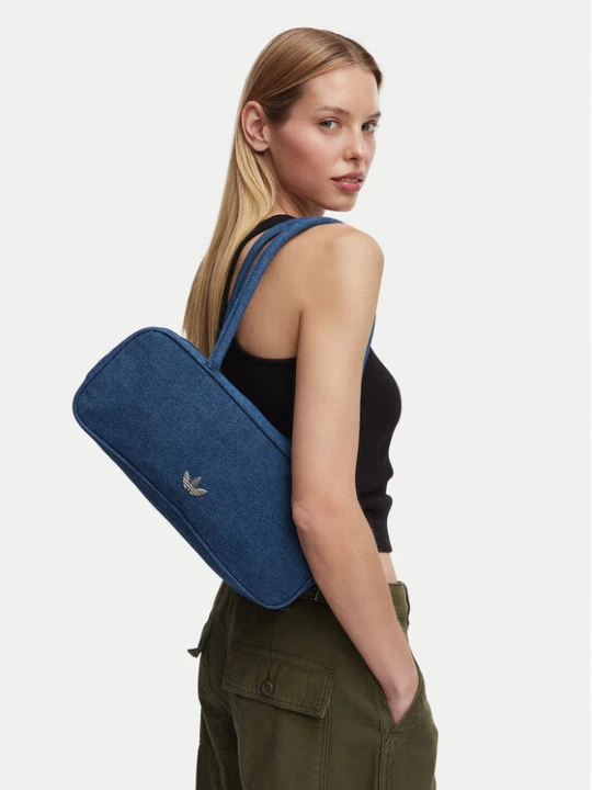 Zdjęcie produktu Torebka adidas Adicolor Elongated Airliner Denim Bag KD7875 Niebieski