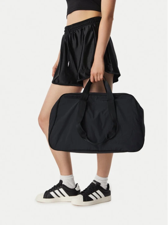 Zdjęcie produktu Torebka adidas Bowling Bag JC6075 Czarny