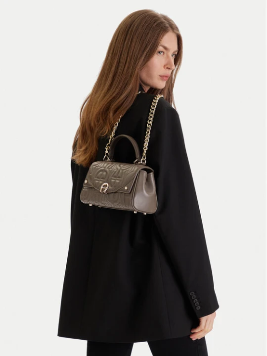 Zdjęcie produktu Torebka Aigner Diadora S 134003 Brązowy