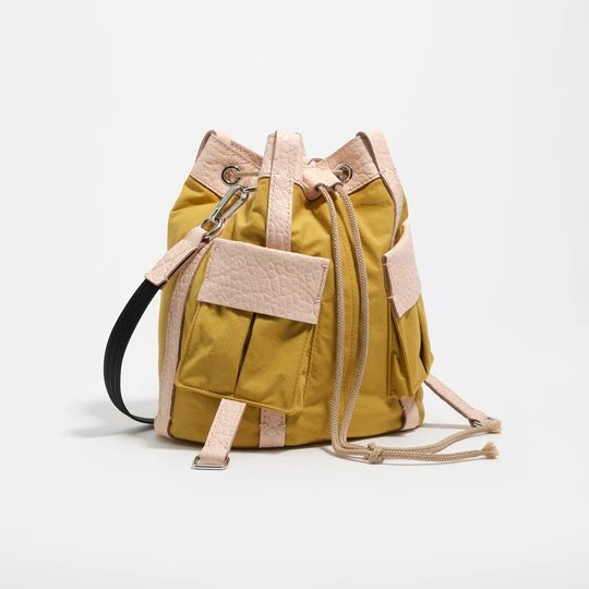 Zdjęcie produktu Torebka bucket mała nylon oliwkowa BIMBA Y LOLA OIL