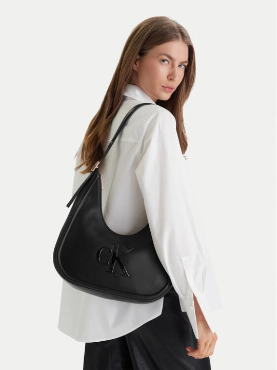 Zdjęcie produktu Torebka Calvin Klein Bold Ck Crescent Bag LV04F3427G Czarny