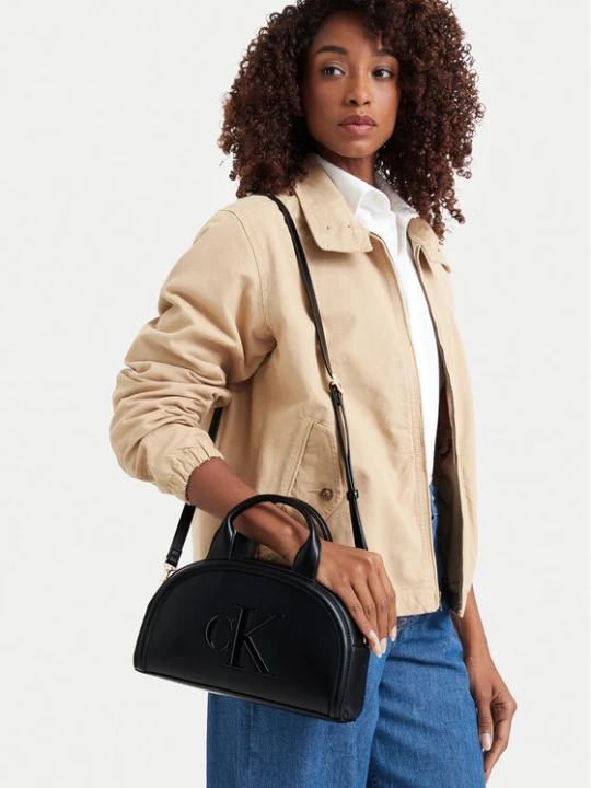 Zdjęcie produktu Torebka Calvin Klein Bold Ck Dome Crossbody LV04F3895G Czarny