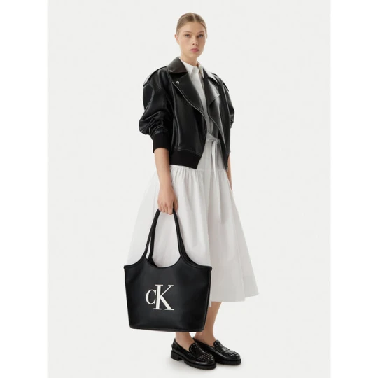 Zdjęcie produktu Torebka Calvin Klein Bold Ck LV04F3562G Czarny
