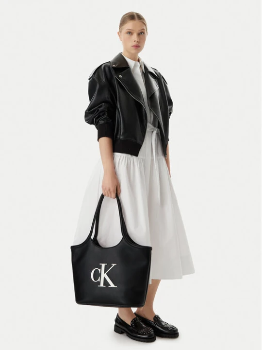 Zdjęcie produktu Torebka Calvin Klein Bold Ck LV04F3562G Czarny