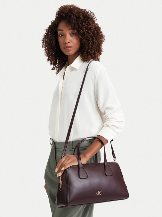 Zdjęcie produktu Torebka Calvin Klein Ck Medium Bowling Bag LV04F3610G Bordowy