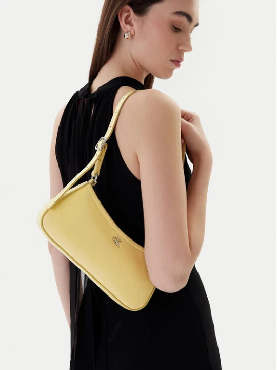 Zdjęcie produktu Torebka Calvin Klein Ck Small Shoulder Bag LV04F3170G Żółty