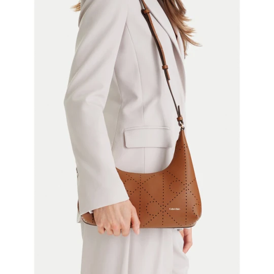 Zdjęcie produktu Torebka Calvin Klein Emblem Aop Perfor Lthr Bag LV04F3367G Brązowy