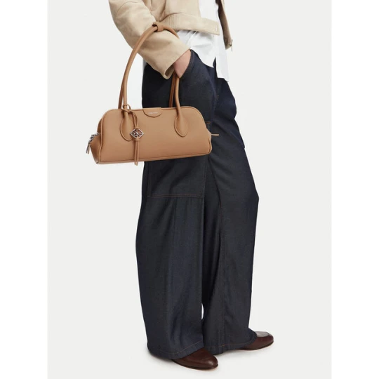 Zdjęcie produktu Torebka Calvin Klein Emblem Trio Pebble Shoulder Bag LV04F3743G Beżowy