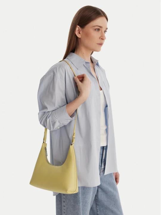 Zdjęcie produktu Torebka Calvin Klein Foil Logo Conv Shoulder Bag LV04F3272G Żółty
