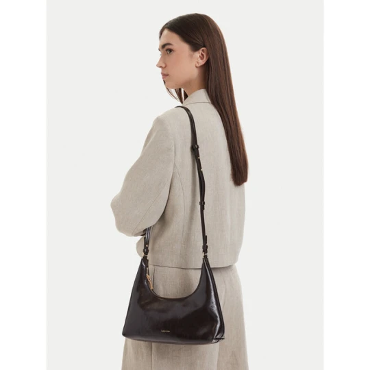 Zdjęcie produktu Torebka Calvin Klein Foil Logo Glossy Conv Shoulder B LV04F3737G Brązowy