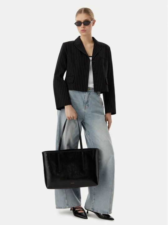 Zdjęcie produktu Torebka Calvin Klein Foil Logo Glossy LV04F3537G Czarny