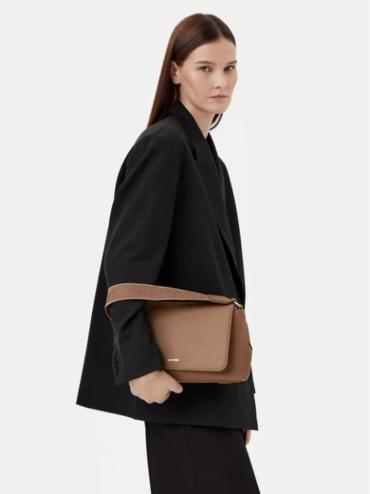 Zdjęcie produktu Torebka Calvin Klein K60K613085 Beżowy