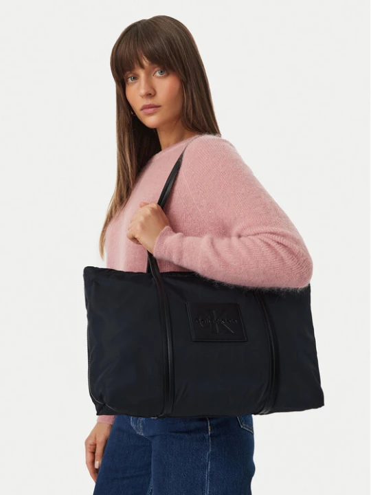 Zdjęcie produktu Torebka Calvin Klein Medium Tote LV04F3869G Czarny