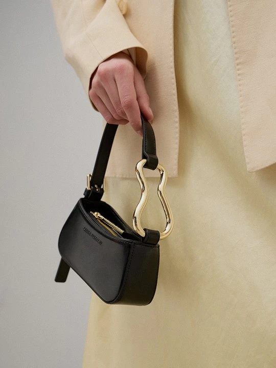 Zdjęcie produktu Torebka Chiara Ferragni czarny