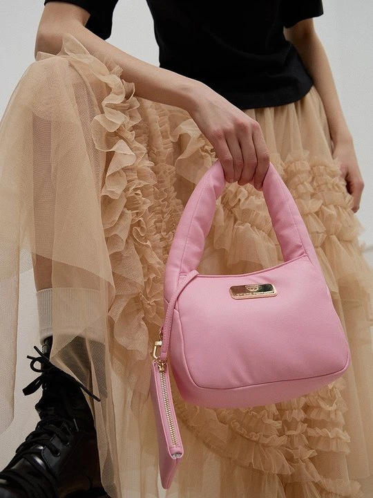 Zdjęcie produktu Torebka Chiara Ferragni różowy