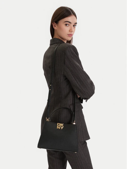 Zdjęcie produktu Torebka DKNY Foster R52D1L92 Czarny