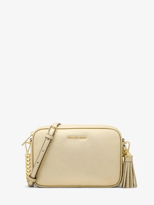 Zdjęcie produktu Torebka do przewieszenia przez ramię Ginny z metalicznej skóry Michael Kors BLADOZŁOTY (Złoty)