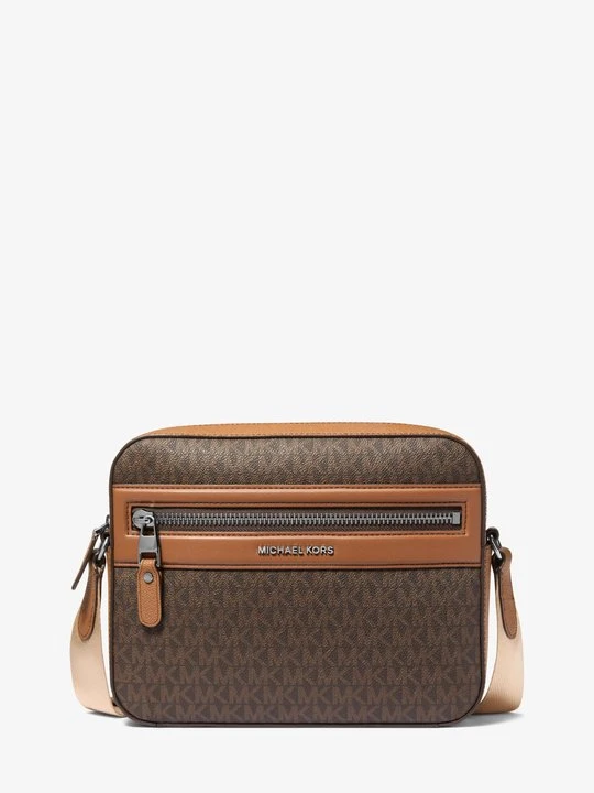 Zdjęcie produktu Torebka do przewieszenia przez ramię Jet Set z charakterystycznym logo Michael Kors
