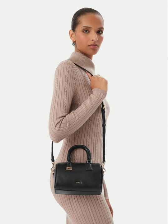 Zdjęcie produktu Torebka Furla A Olivia Mini Boston WE00933 A.0023 O6000 Czarny