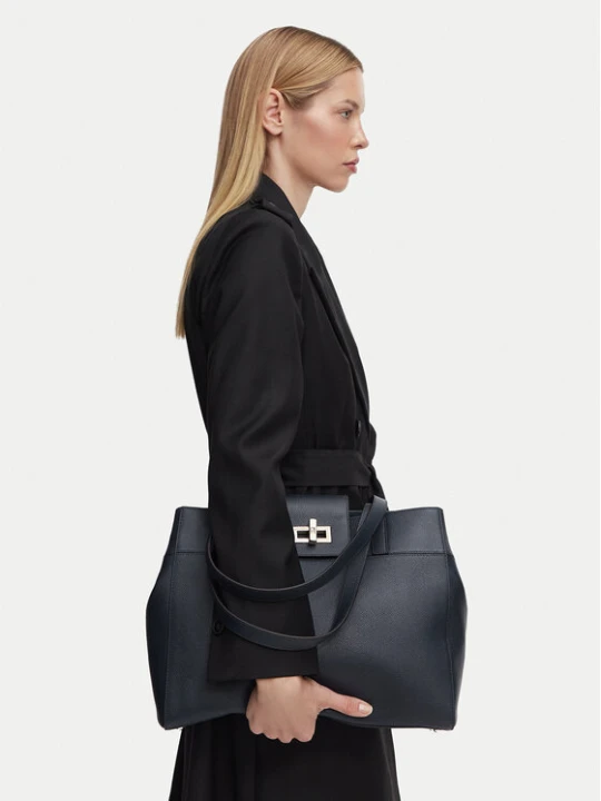 Zdjęcie produktu Torebka Furla Amelia L Tote WB01952 BX4546 CN 4852S Granatowy