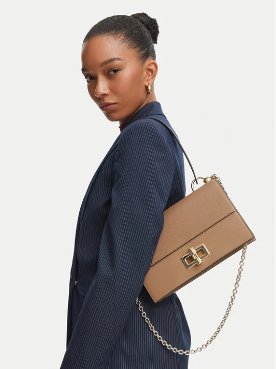 Zdjęcie produktu Torebka Furla Amelia M WB02156 BX4573 4489S Brązowy