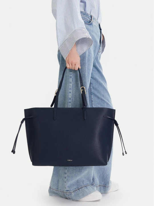 Zdjęcie produktu Torebka Furla Ava L WB02059 BX4329 CN 4858S Granatowy