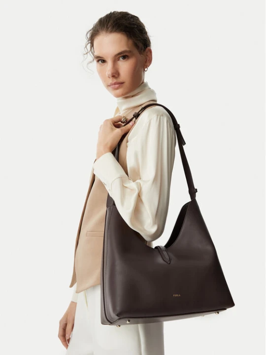 Zdjęcie produktu Torebka Furla Goccia M WB01499 BX3104 CN 2460S Brązowy ciemny