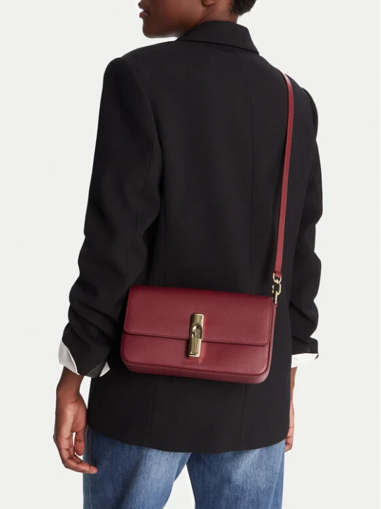 Zdjęcie produktu Torebka Furla Iride WB01826 ARE000 CN CGQ00 1007 Czerwony