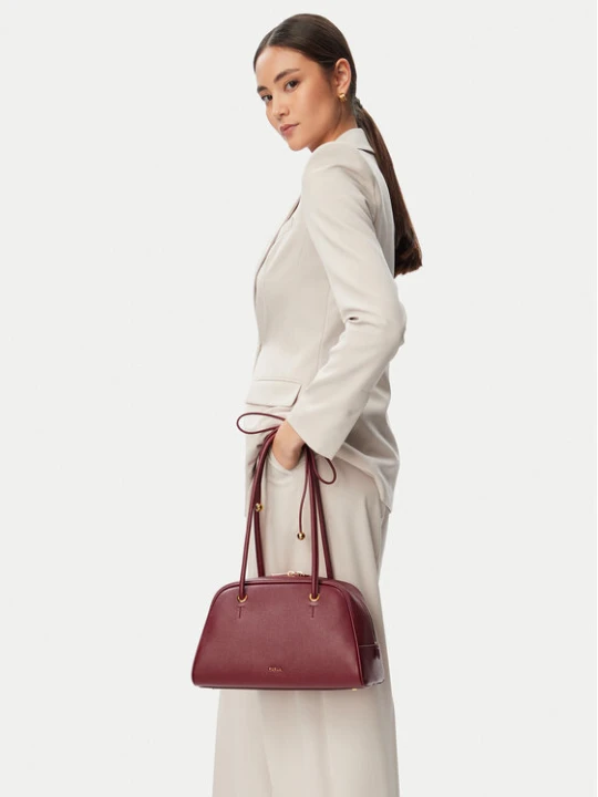 Zdjęcie produktu Torebka Furla Poppy M WB02109 BX4573 CN 4908S Czerwony ciemny