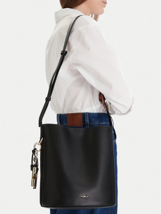 Zdjęcie produktu Torebka Furla Roxie S WB01875 ARE000 CN O6000 Czarny