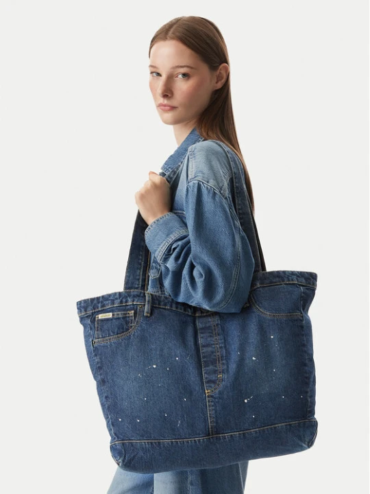 Zdjęcie produktu Torebka Guess Jeans M6YZ42 D2278 Granatowy