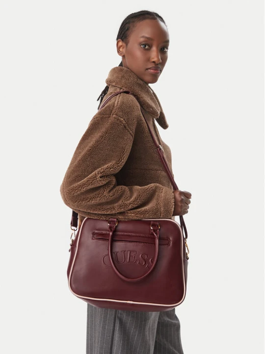Zdjęcie produktu Torebka Guess V6BZ02 W4273 Bordowy
