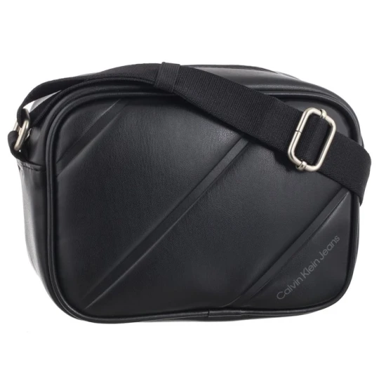 Zdjęcie produktu Torebka Listonoszka Quilted Camera Bag 18 Black K60K611821 BEH (CK488-a) Calvin Klein